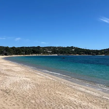 Διαμέρισμα Location T2 44 M2 Proche 82 *