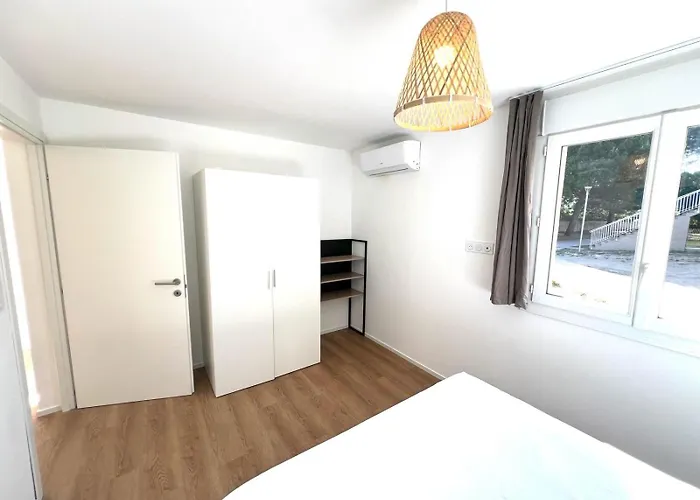 Location T2 44 M2 Proche 82 Apartman Lecci